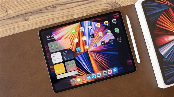 14寸！苹果史上最大iPad曝光：配置令人失望