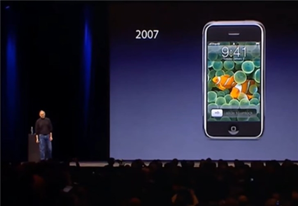初代iPhone演示壁纸回归！iOS 16测试版上线小丑鱼壁纸