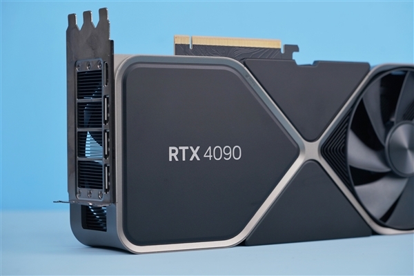 1.3万元的RTX 4090显卡卖爆 消息称NVIDIA已出货10万芯片