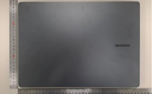 三星 Galaxy Book 3 Ultra 笔记本真机曝光，对标苹果 MacBook Pro