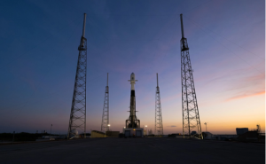 SpaceX 猎鹰 9 号火箭“一日双射”，完成今年第 11 和 12 次发射任务