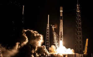 SpaceX成功发射第101批星链卫星，总数超过5000颗大关！