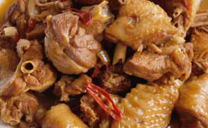 炖肉解腻神器！四种香料让肉肥美不腻，越炖风味越浓