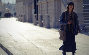 中年女性冬季穿搭新解：保暖洋气，羽绒服大衣来助力！
