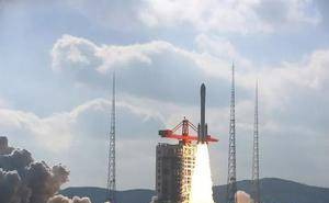 长征六号改火箭助力，千帆极轨03组卫星太原升空成功！