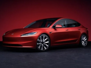 特斯拉新款Model 3高性能版曝光，预计上半年震撼上市