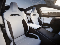 特斯拉推出Model S Plaid新款运动座椅 打造个性化驾驶空间
