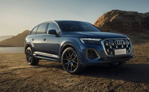 2025款奥迪Q7燃油SUV来袭，新配置新色彩，起售价60.98万元