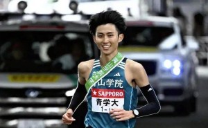 青学大再夺箱根驿传冠军，101届赛事燃爆全场，你期待下一届吗？