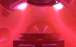 铁电新突破！科学家发现简单堆叠也能解锁材料隐藏力量