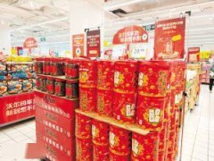 年货市场热闹非凡，线上线下齐上阵迎新春！