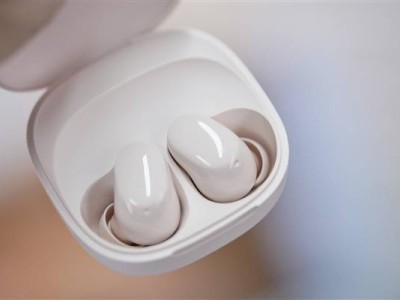 百元耳机新选择！REDMI Buds SE图赏：超长续航搭配时尚鹅卵石设计