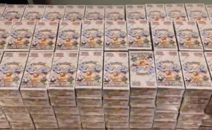 沈阳海关严查入境航班，5930张游戏卡牌走私案浮出水面