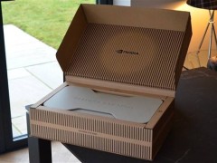 RTX 5090公版显卡开箱：玩家AI双驱动，老黄出品有何新惊喜？