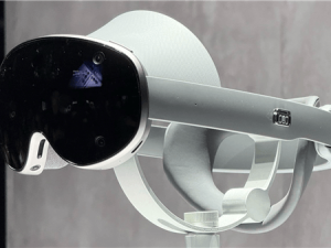 三星联手谷歌，Project Moohan VR耳机能否成为安卓版Vision Pro？