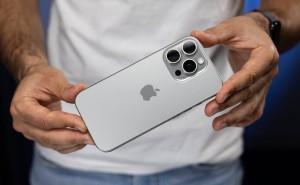 iPhone 16系列美国销量揭秘：基础款热销，Pro系列占比创新低？