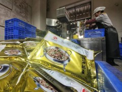 年夜饭新风尚：从餐厅到家，预制菜如何撑起年菜市场的半壁江山？