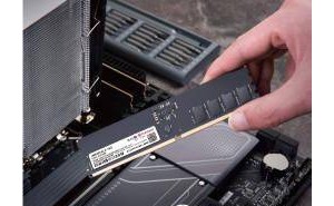 创见发布DDR5 6400 CUDIMM内存条，专为游戏玩家及高性能需求者打造！