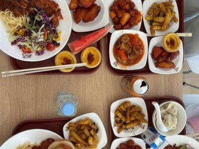 小米15元員工餐引熱議，雷軍：將邀網(wǎng)友體驗食堂美味