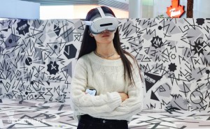 青岛胶东国际机场VR新体验《机械觉醒》，科幻冒险等你来探索！