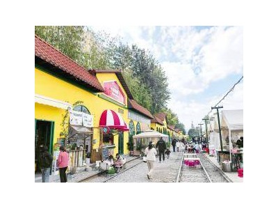 昆明春节氛围浓，消费新场景点燃市场热情！