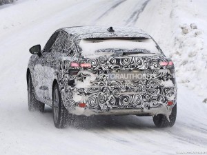 奥迪新款Q3 Sportback冬测曝光，燃油版绝唱引关注