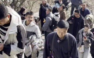 泰山试水登山新科技，外骨骼机器人助力游客轻松登顶