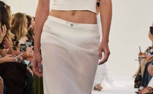 Brandon Maxwell 2025春夏：美式慵懒风尚，优雅与轻松的完美碰撞！