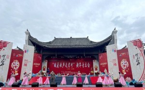 古韵土城唱响贵州风情，“跟着歌声走贵州”音乐会精彩纷呈
