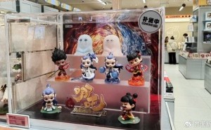 《哪吒2》周边火爆市场！销售额破五千万，盲盒成“一盒难求”抢手货