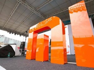 雷军透露：小米今年增速目标再超30%，中关村创新精神引领前行