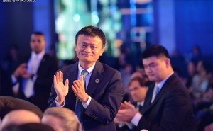 马云重返舞台，民企座谈会引关注：他能否再掀互联网浪潮？