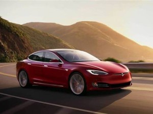 2019款特斯拉Model S行驶40万公里后，实测续航竟达327公里！