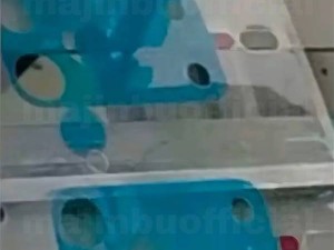 iPhone 17 Pro相机模具抢先看：横向大矩阵，苹果内存再升级！