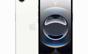 苹果iPhone 16e续航大提升！6.1英寸机型视频播放最长可达26小时