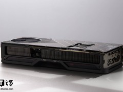 iGame RTX 5070 Ti Advanced OC 16GB开箱：全新设计，炫彩光效抢眼！