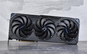 技嘉RTX 5070 Ti GAMING OC 16G：性能与性价比的完美平衡？