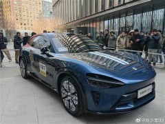 小米YU7实车曝光！中大型SUV新选择，细节配置抢先看