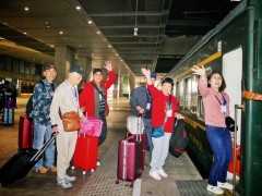 银发旅游列车热启，如何拉动地方经济稳增长？