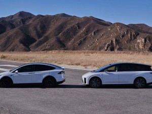 理想i8纯电SUV侧面曝光，设计实用偏MPV，与特斯拉Model X大不同