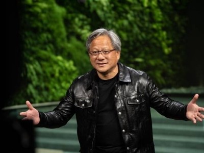 英偉達股價大跌8%！市值一夜蒸發(fā)近2萬億，AI芯片龍頭怎么了？