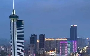“店播”崛起：商家如何摆脱头部达人依赖，实现销售新飞跃？