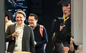 宫崎英高疑现身腾讯，或将联手推进《艾尔登法环》手游化？