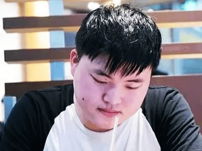 Uzi直播坦言压力大，无工资面临退网困境，网友质疑：真的没钱了吗？