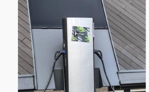 比亚迪1000V超充技术曝光，充电功率高达1000kW，能否引领快充新时代？