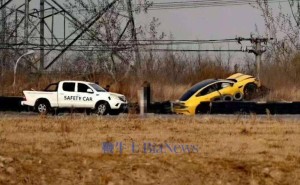 小米SU7 Ultra赛道首撞受损，雷军提醒：下赛道前务必参加正式培训！