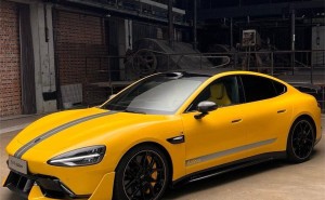 小米SU7 Ultra二手车价超新车，提车周期长成加价主因