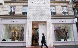 华为全球服务回馈季：贴心礼遇，彰显品牌全球影响力与温情