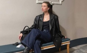 Cheriedari的时尚秘籍：三色法则，解锁都市女性的高级感穿搭
