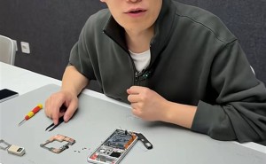王腾亲拆小米15 Ultra，揭秘影像黑科技，REDMI未来产品或有大动作？